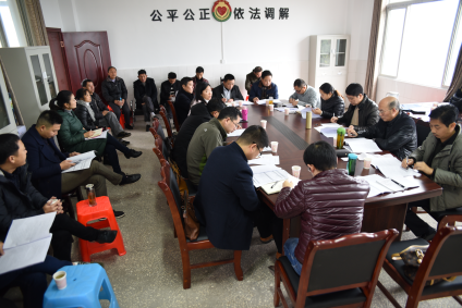 早謀劃、早部署、早行動，扎實做好2018年脫貧規(guī)劃工作