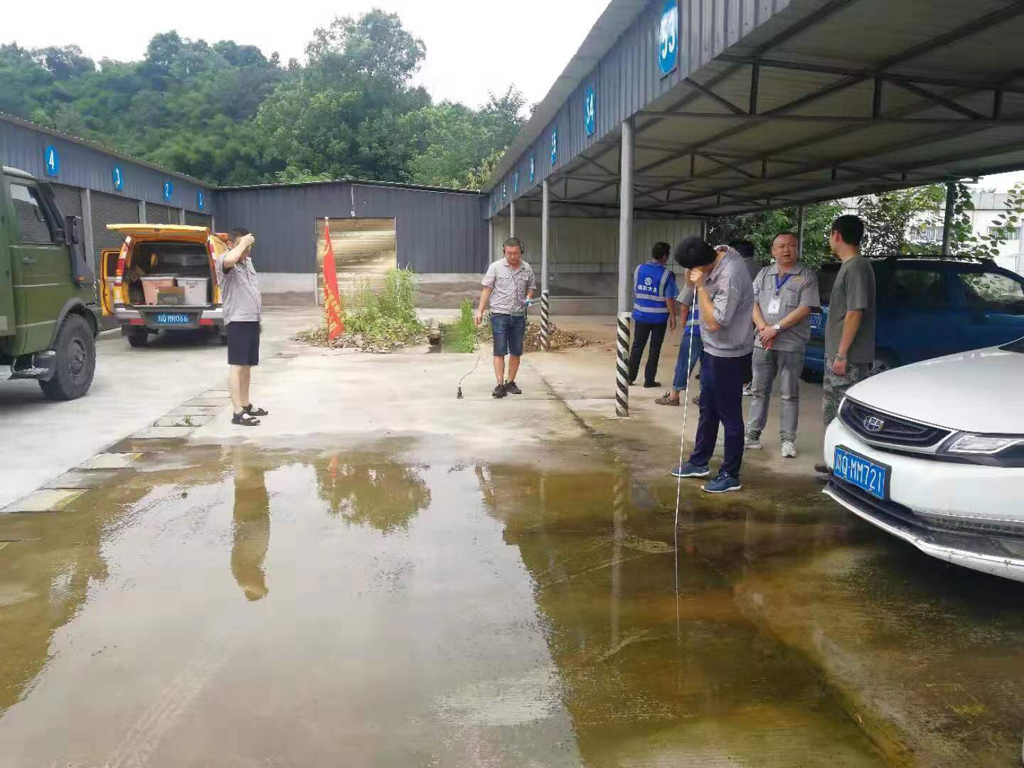 主動服務(wù)送溫暖，共話軍民魚水情
