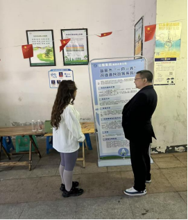 供水工作不打烊 夜間服務(wù)暖民心